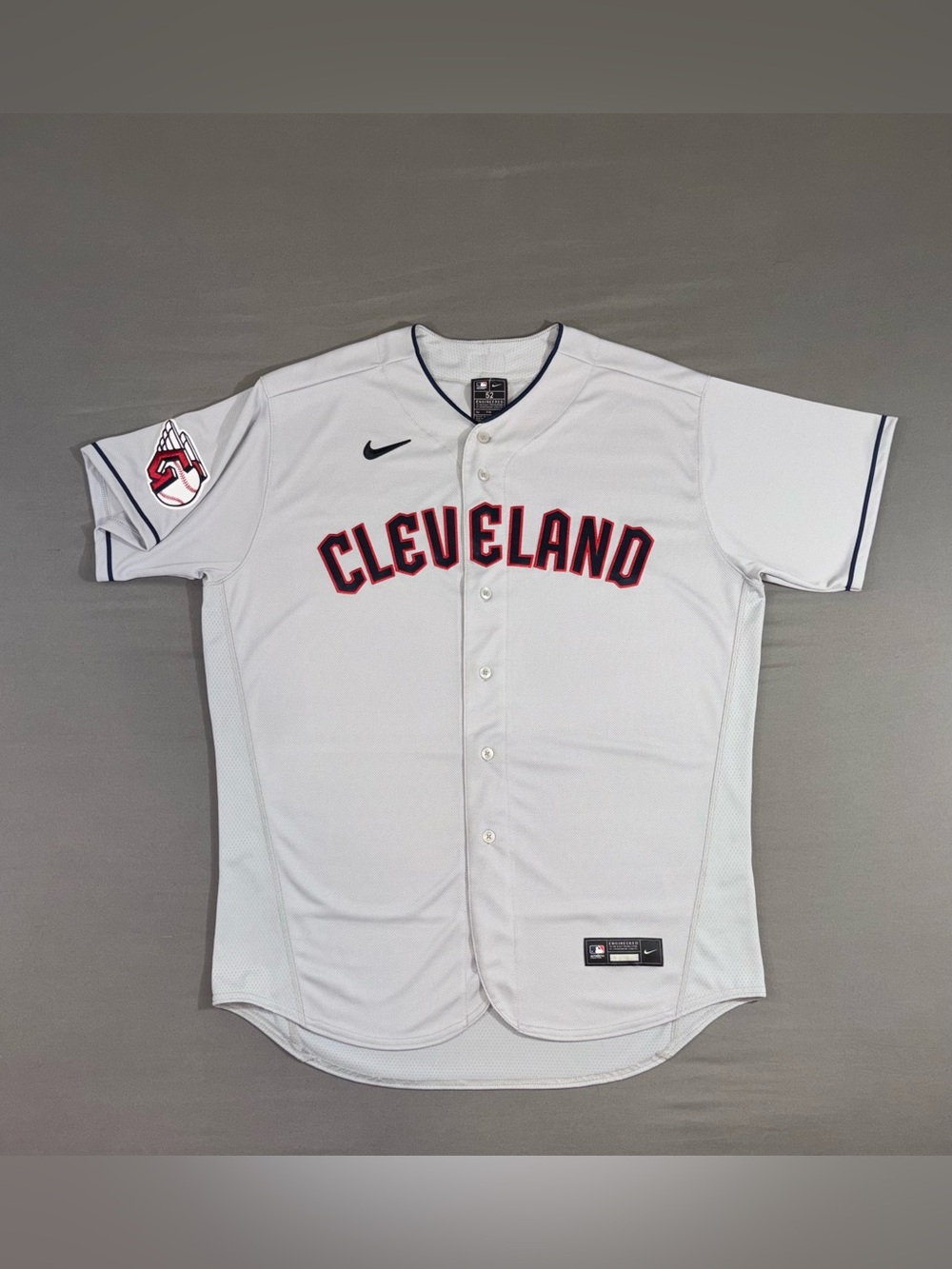 Men’s Nike Cleveland Guardians Authentic Collection MLB Jersey Gray Size 2XL